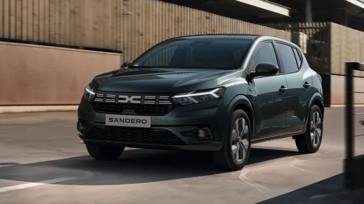 Dacia Sandero 2024: El Coche Más Vendido en España, Ahora en Oferta por Menos de 14.500 €